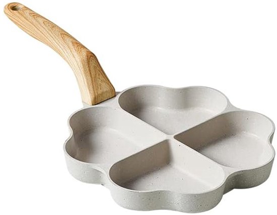 Rewytaz Herzförmige Eierpfanne Mit 4 Mulden Antihaftbeschichtung Kreative Und Niedliche Omelettpfanne Gesund Elfenbeinfarbene Pfannkuchenpfanne F