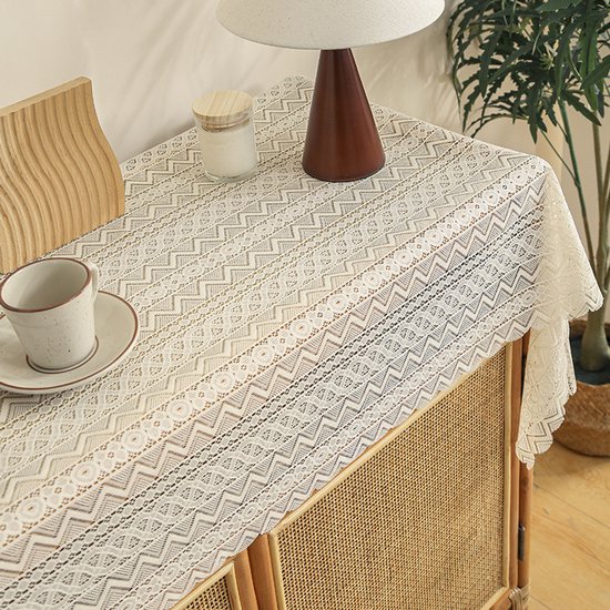 Spitzentischläufer 35 X 160 Cm Makramee Häkelteppich In Creme Für Kommode Und Schlafzimmer Moderne Wohnaccessoires In Beige