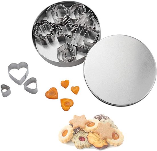Set Mit 24 Mini Ausstechformen Aus Edelstahl Blumen , Herz , Stern Und Geometrische Formen Für Fondant, Mousse, Kuchen Und Ton