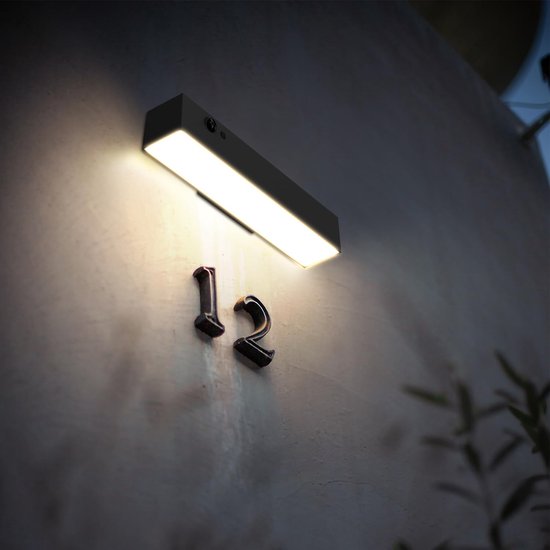Solarbetriebene Wandleuchte Mit Bewegungsmelder 1000 Lm, 4000 K Ip44 Wasserdicht Modernes Luxusdesign Blendfrei