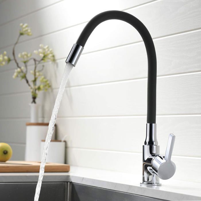 Küchenarmatur Mit 360° Drehbarem, Flexiblem Auslauf Und Schwarzem Silikonschlauch, Geeignet Zum Mischen Und Zur Erleichterung Der Wasserversorgung In Der Küche.