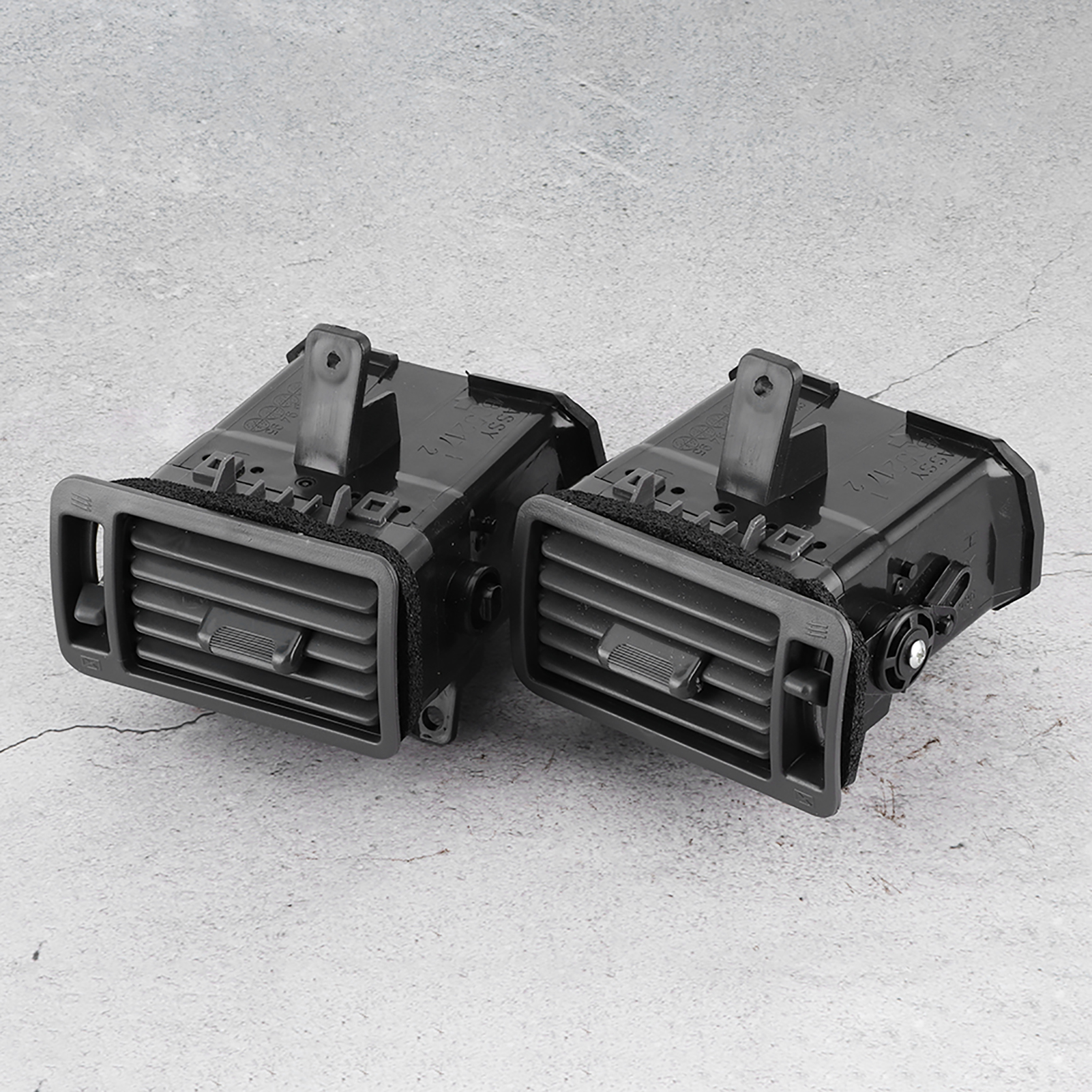 Paar Lüftungsdüsen Für Armaturenbrett, Links + Rechts, Passend Für Mitsubishi Pajero Montero Shogun V31 V32 V33 V43