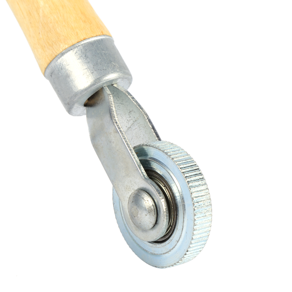 Reifenreparaturset Mit Holzgriff, Flick- Und Nähwerkzeug, Rolle Und Lager, Komplettes Set.