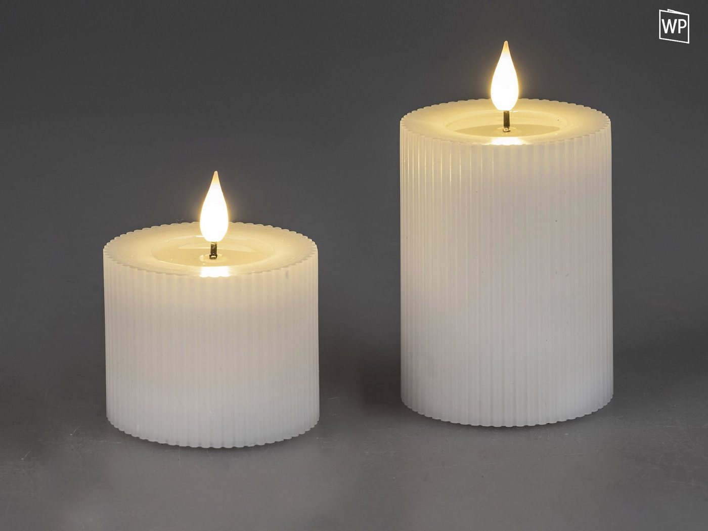 formano LED-Kerze Streifen, LED, mit Timerfunktion, Weiß, Rillen, H: 4cm