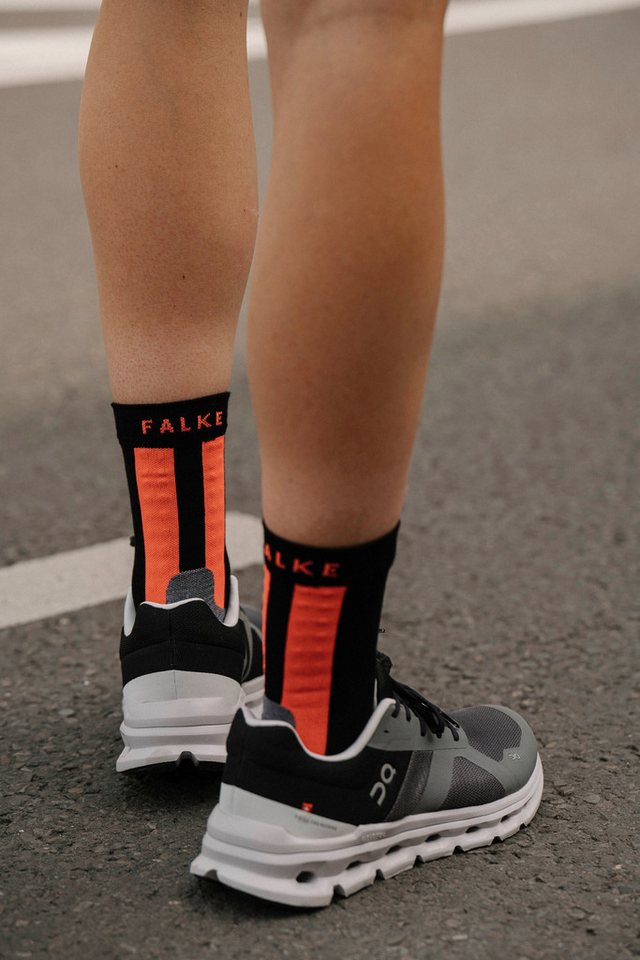 FALKE Sportsocken FALKE Achilles Health Damen (1-Paar) hilft bei Achillessehnen-Beschwerden Bild 2