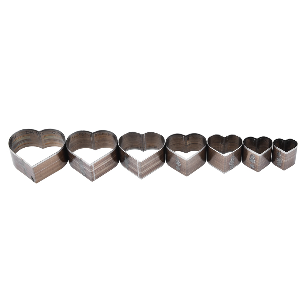 Stücke, Herzförmige Stanzform (20-50 Mm) Für Lederarbeiten.