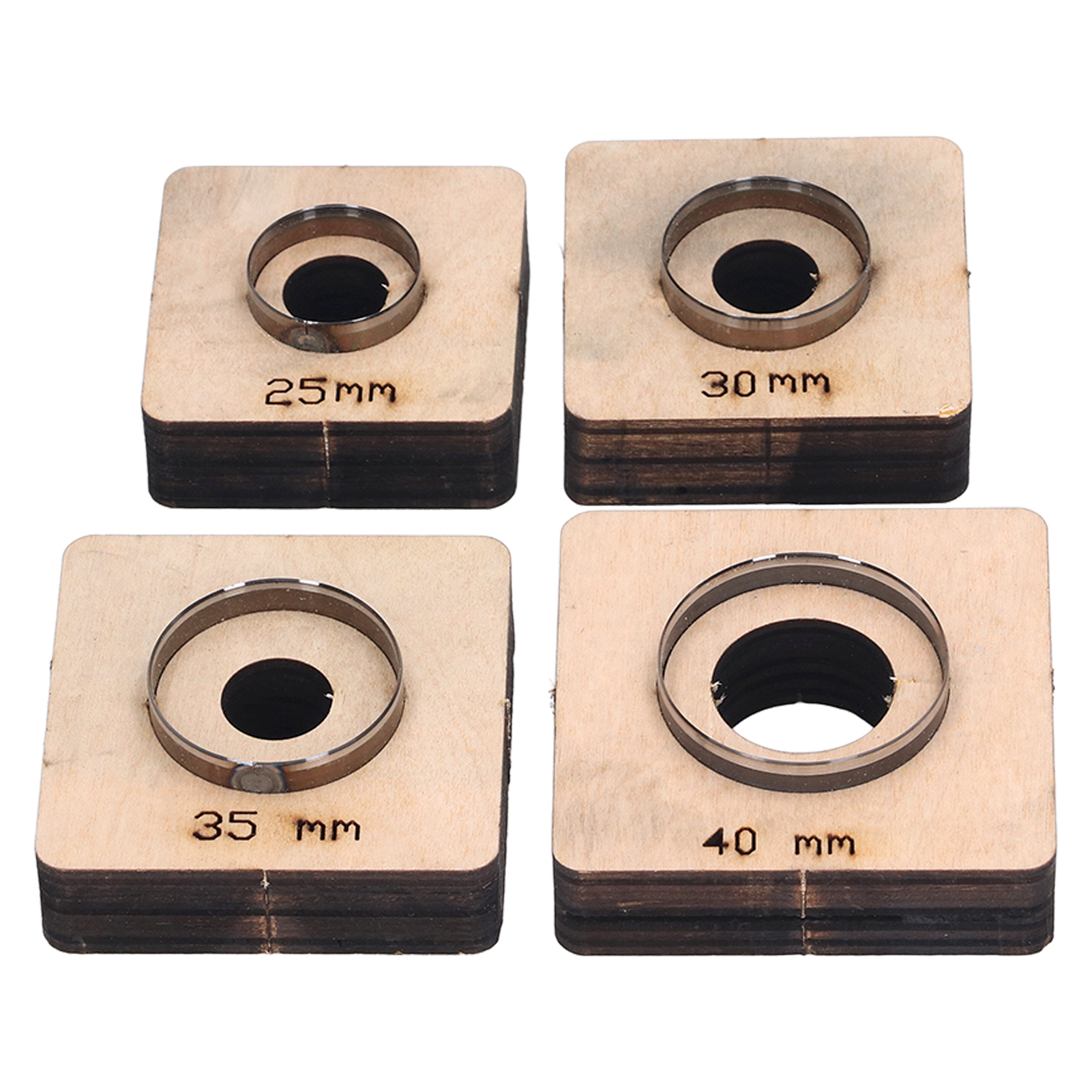 Set Aus 4 Stanzformen Für Leder Und Metall Für Kreative Hobbys: Stanzen, Prägen, Schneiden Usw. (zubehör Aus Legiertem Stahl Und Birke, Runde Form).