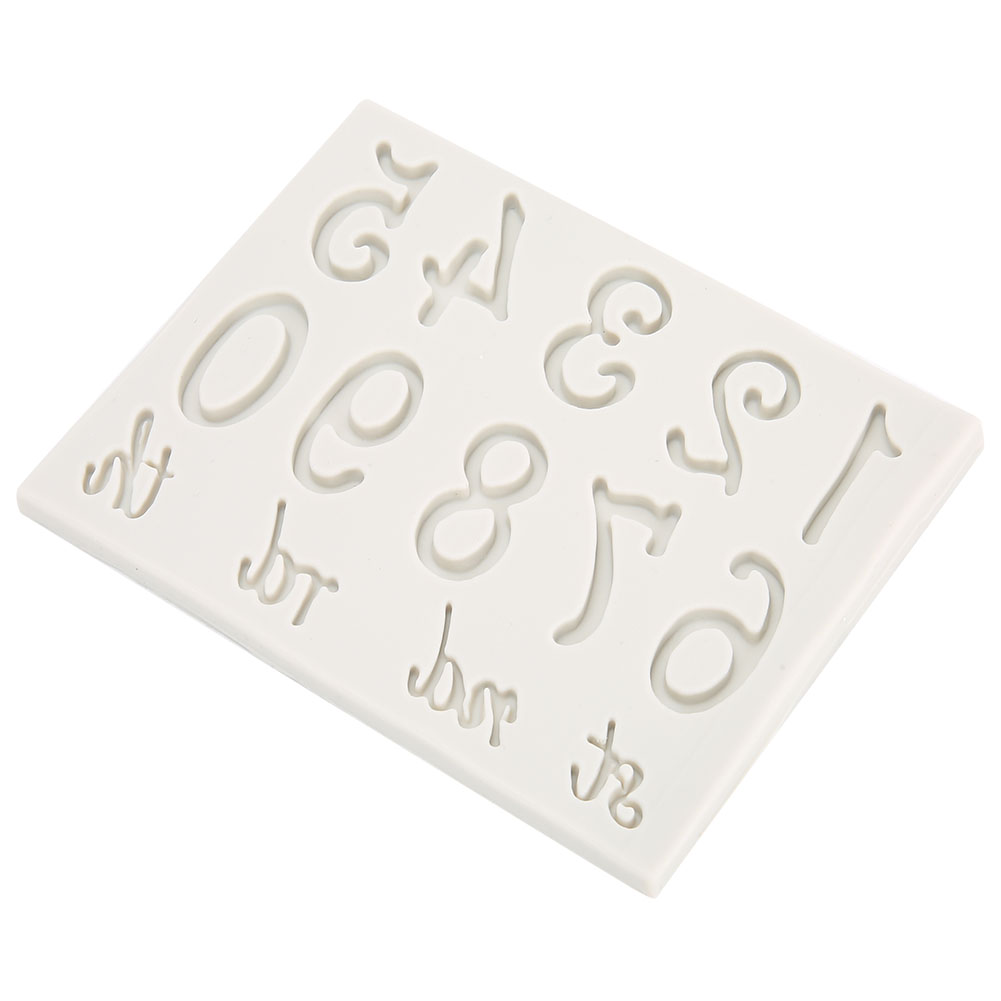 Graue Silikonform Mit Antihaftbeschichtung Und Zahlen- Und Buchstabenmuster Für Kuchen, Fondant Und Pralinen.
