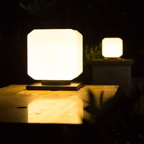 Quadratische Led-lampenschirm-solarleuchte Aus Acryl, Led-flutlicht, Außenleuchte Für Garten, Terrasse, Balkon Oder Pool, Ø 20 Cm
