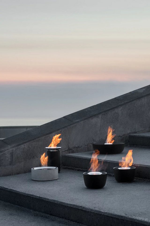 blomus Feuerstelle -FUOCO- Gelfeuerstelle aus Edelstahl: Elegantes Outdoor-Design, Polierter Edelstahl, Frostsicher, Hochwertig, Schwarz, Zeitloses Design Bild 2