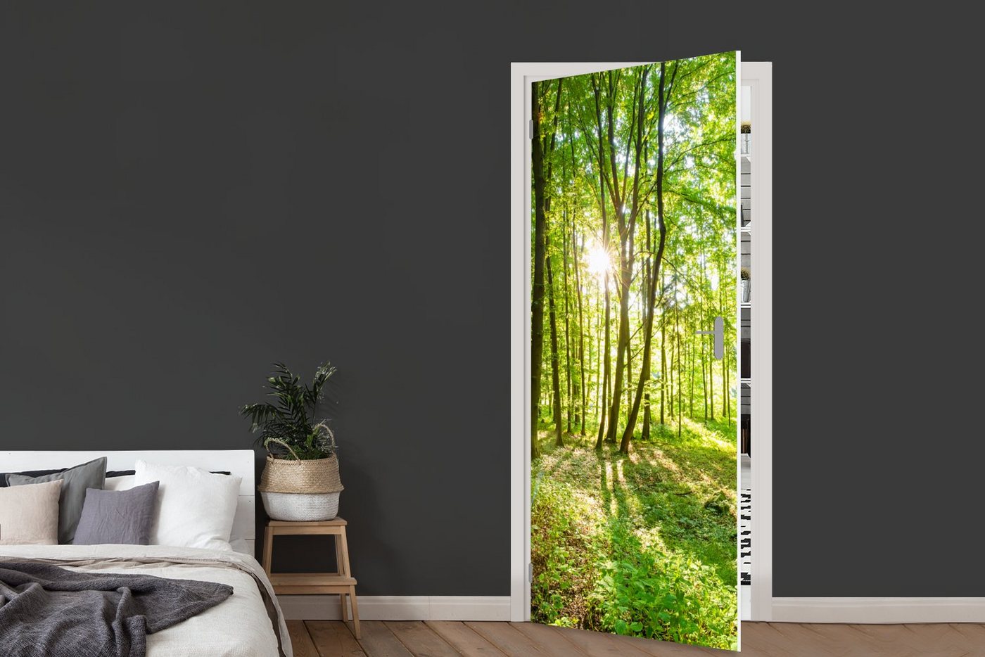 MuchoWow Türtapete Natur - Bäume - Wald - Grün - Sonnenlicht, Matt, bedruckt, (1 St), Selbstklebende Tapete, Folie für Möbel, 75x205 cm