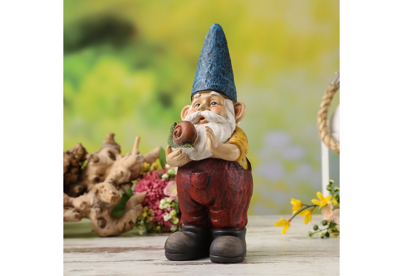 MARELIDA Gartenzwerg HANS Zwerg mit Schnecke Dekofigur Polyresin Gartenfigur Gnom 29cm, (1 St) Bild 2