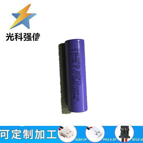 Nagelneuer 18650-akku Mit 2000 Mah Und Stecker, 3,7-v-ladespannung, Geeignet Für Medizinische Geräte, Spielzeug Und Elektronik. Ausreichende Kapazität.