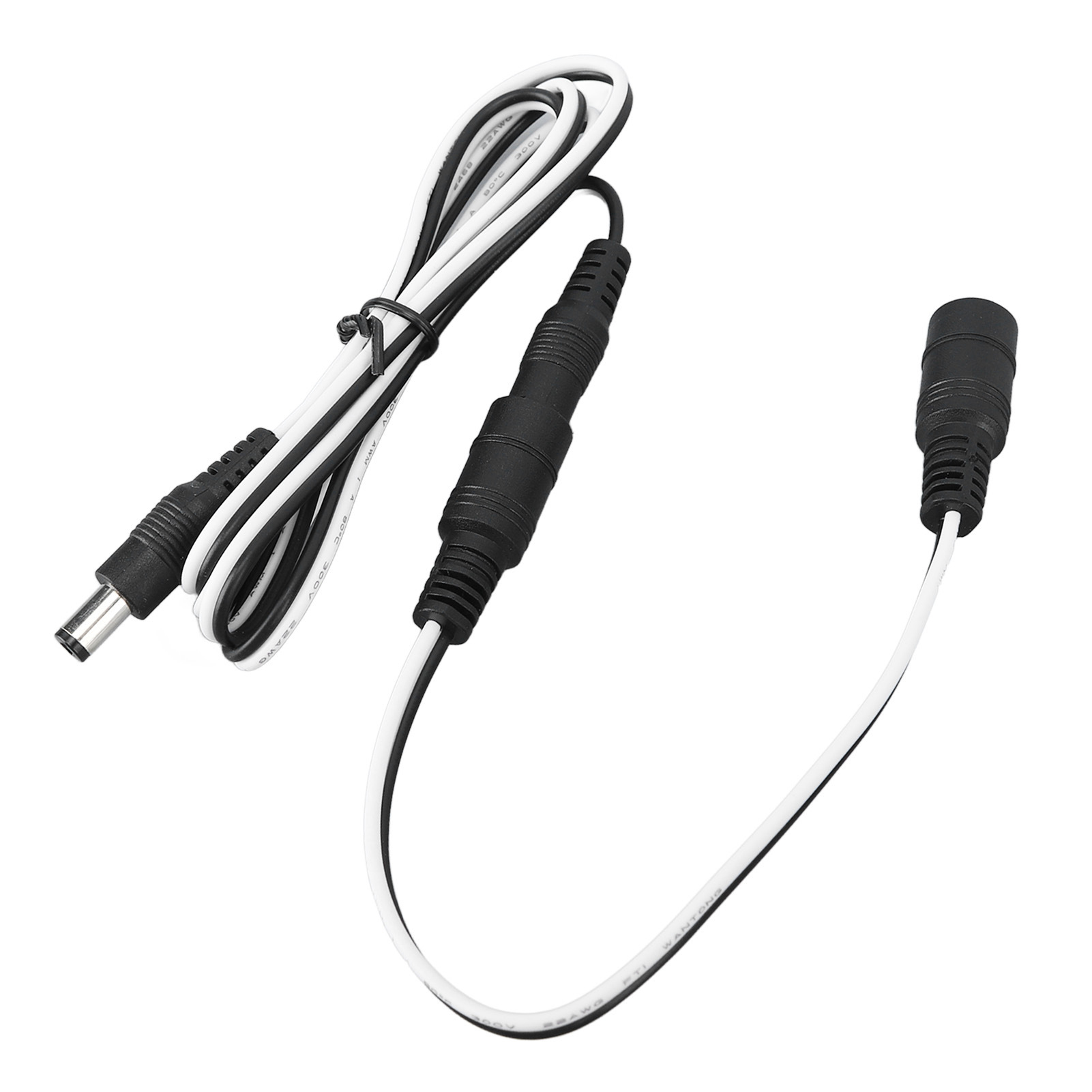 Dc-dc-solarverlängerungskabel Mit 5,5-mm-auf-2,1-mm-stecker Zum Anschluss Eines Photovoltaik-solarpanel-lüfters.