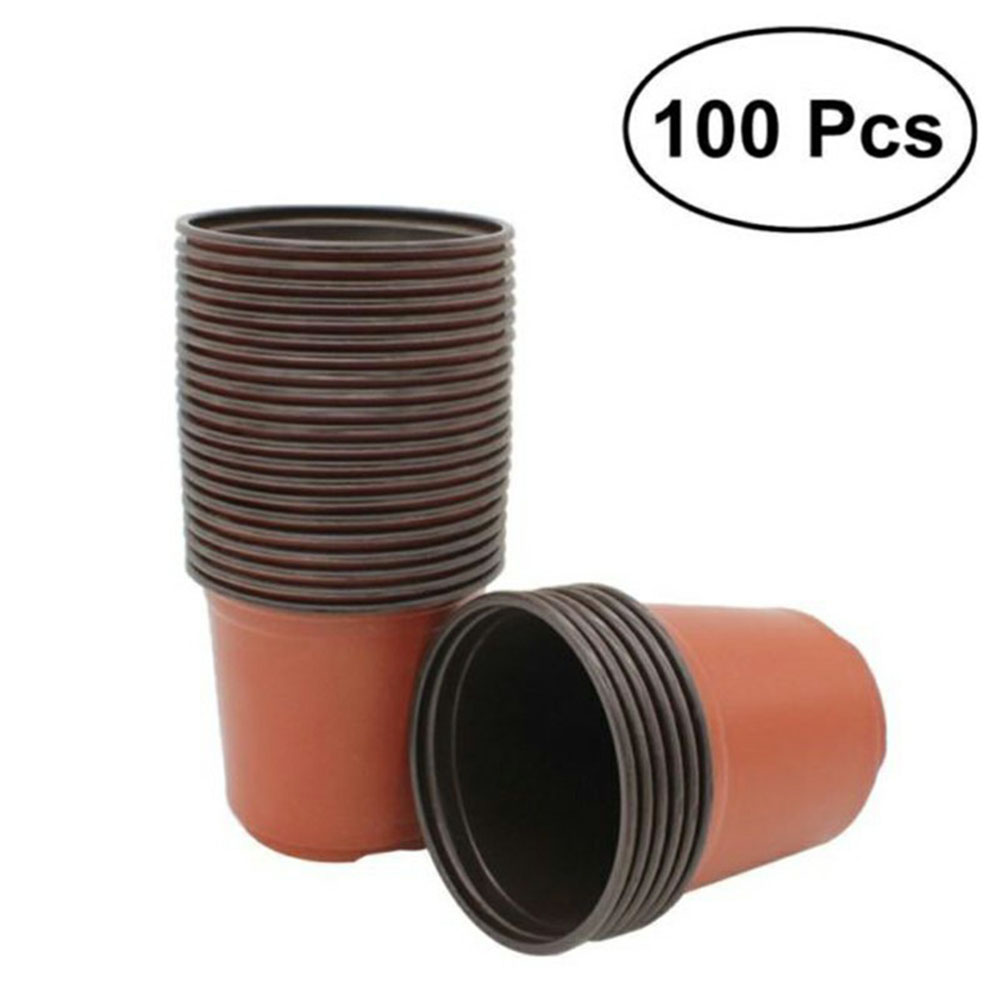 Packung Mit 100 Kunststoff-blumentöpfen Für Freilandpflanzen, Garten Und Baumschule.