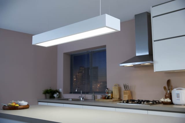 Philips LED-Leuchtmittel Stabform 60 cm G13 8 W neutralweiß