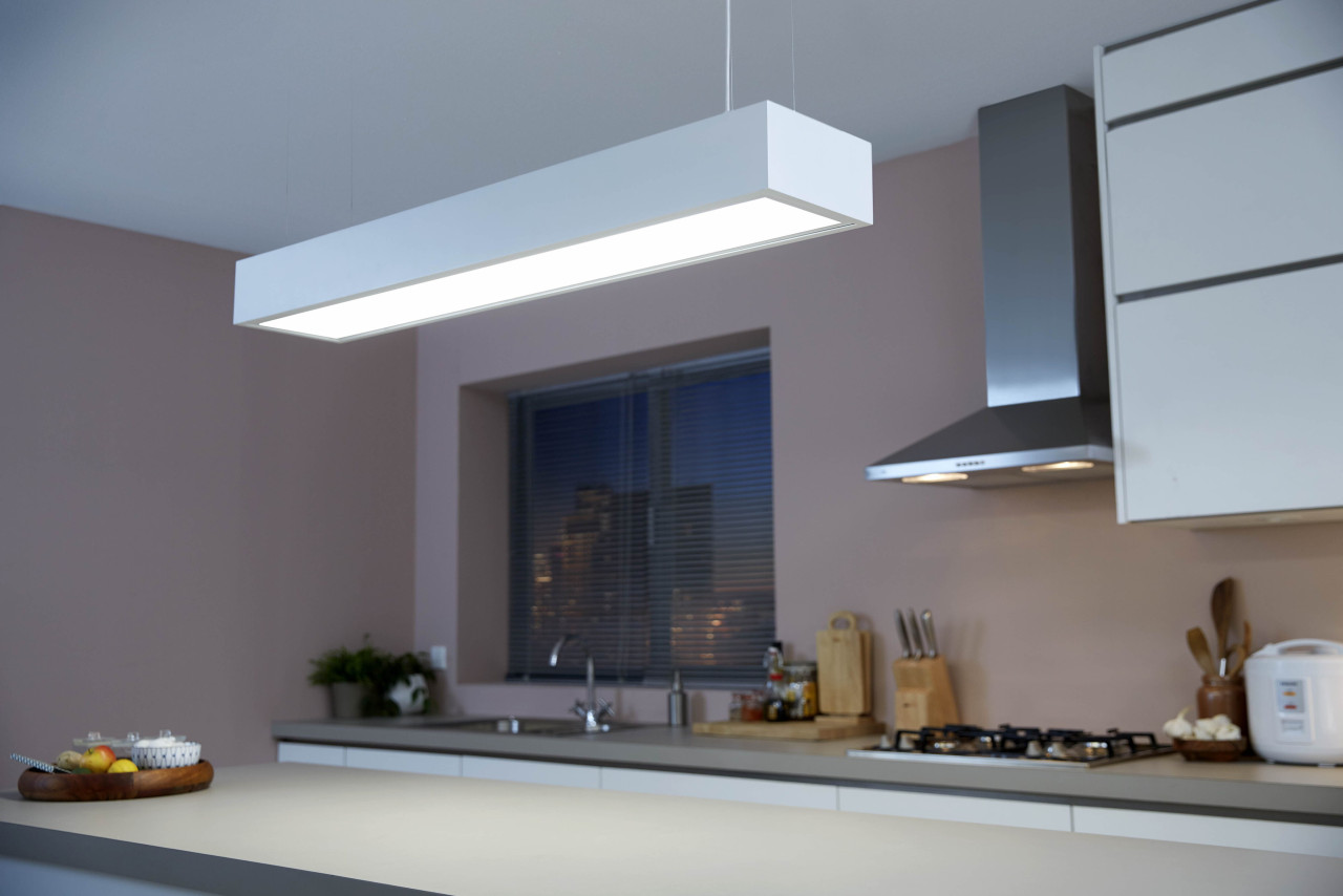 Philips LED-Leuchtmittel Stabform 120 cm G13 13,5 W neutralweiß Bild 3