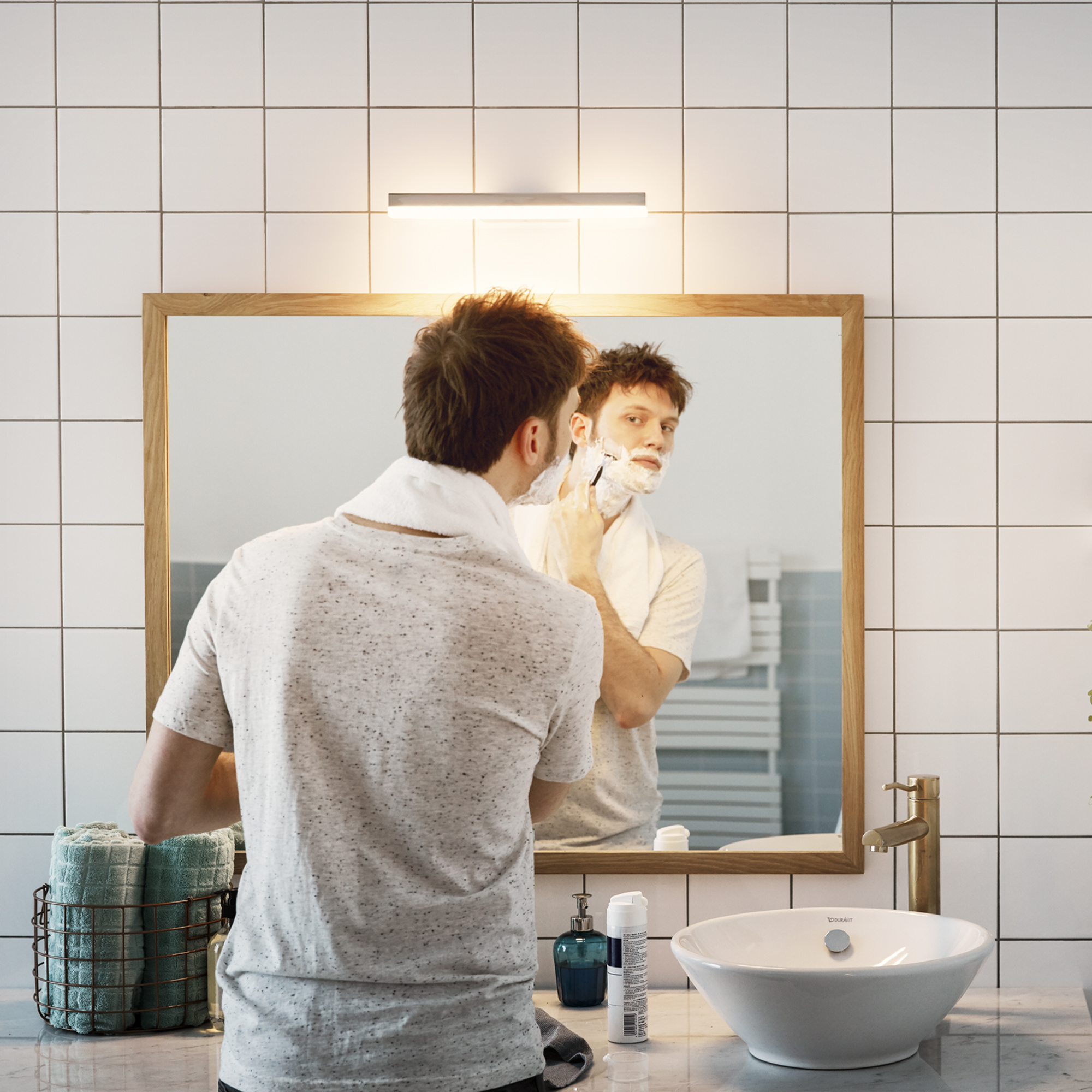 Philips LED-Röhre T5 G5 Weiß 8 W 420,m 30,2 cm x Ø 1,9 cm Bild 3