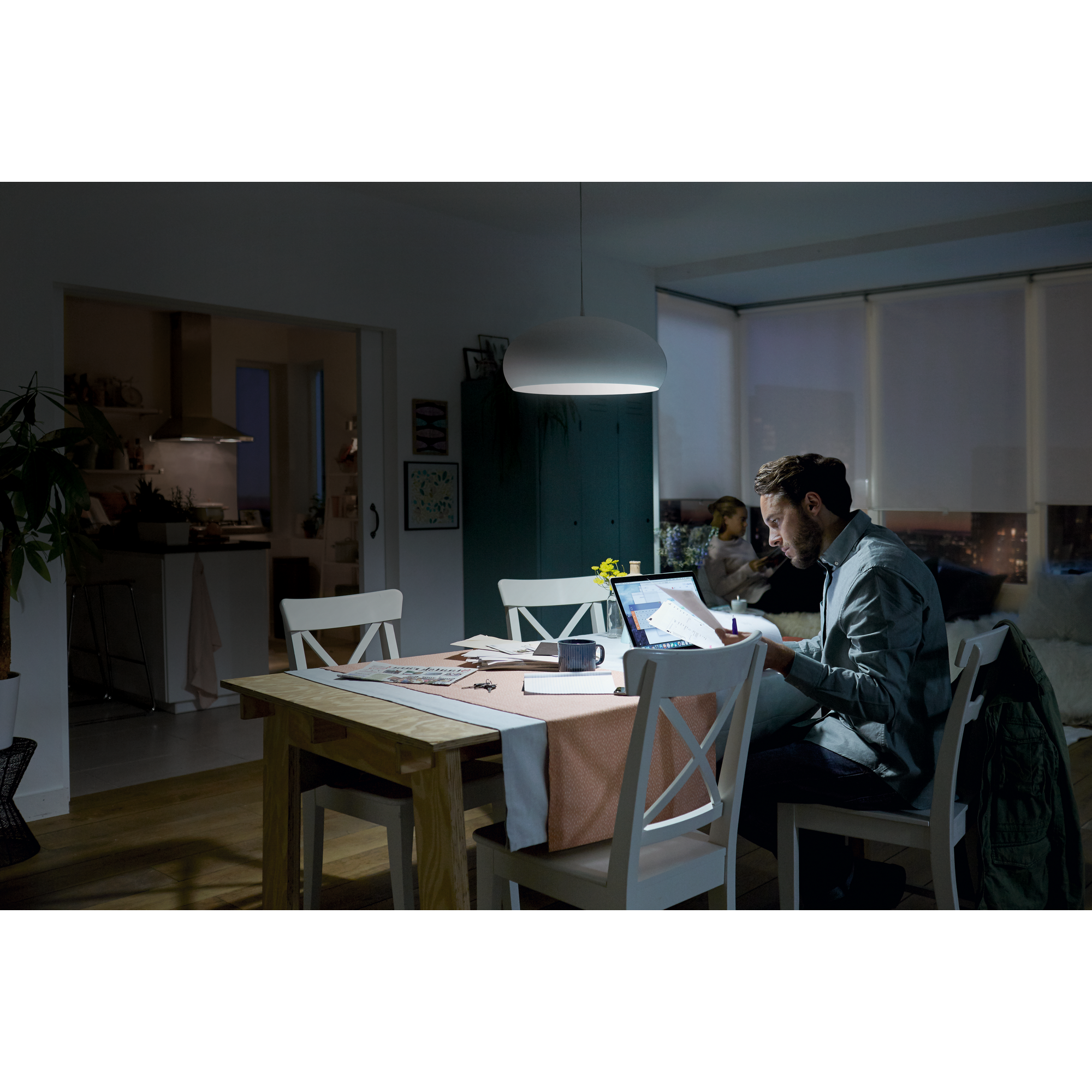 Philips LED-Leuchtmittel 'Classic' Tropfen matt E14 6,5 W 806 lm tageslichtweiß Bild 3