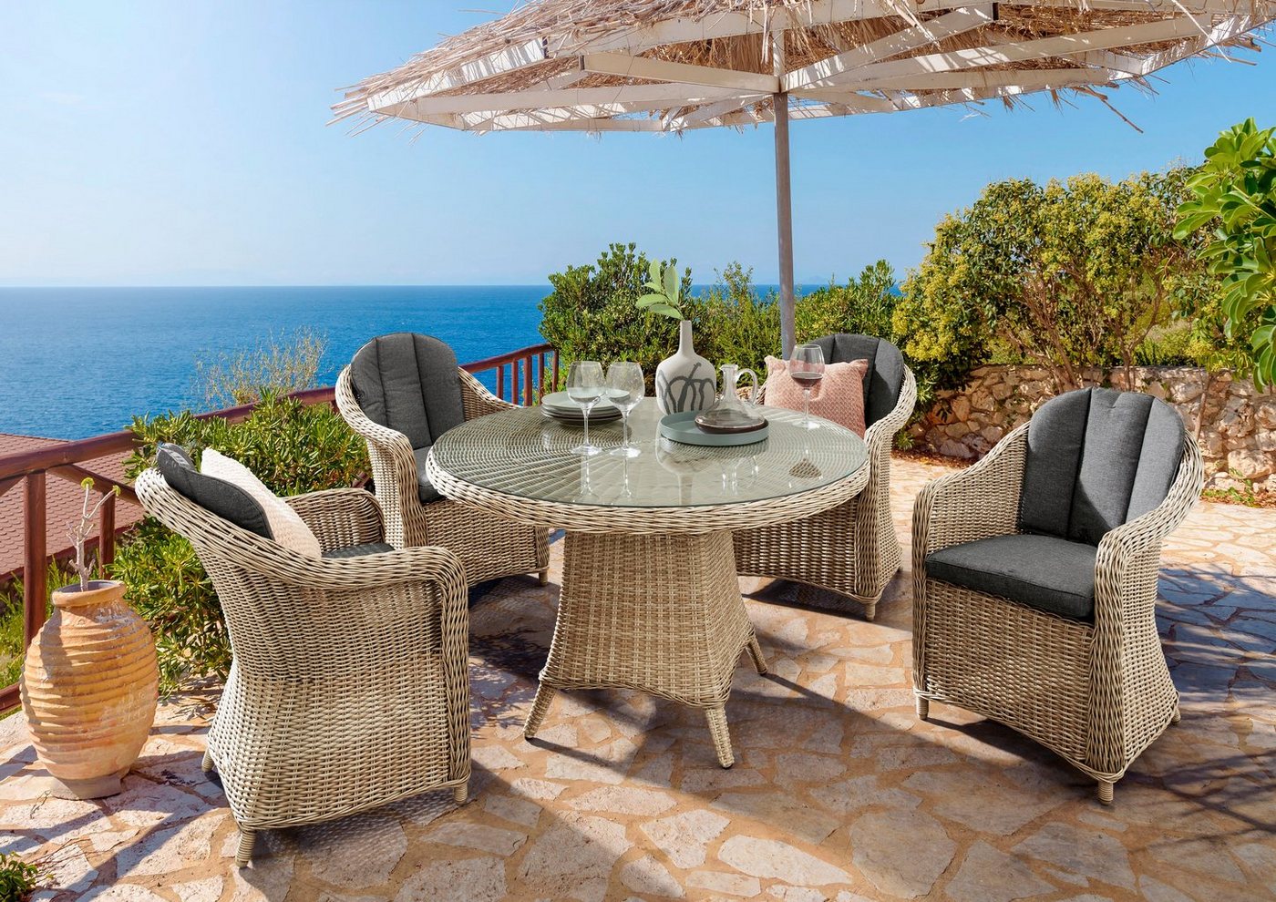 Destiny Garten-Essgruppe MALAGA LUNA 4 Se + Tisch Ø 100x75cm, natur meliert, (Set, 13-tlg., 4 Sessel inkl. Polster, Tisch mit aufgelegter Glasplatte), Aluminium, Polyrattan