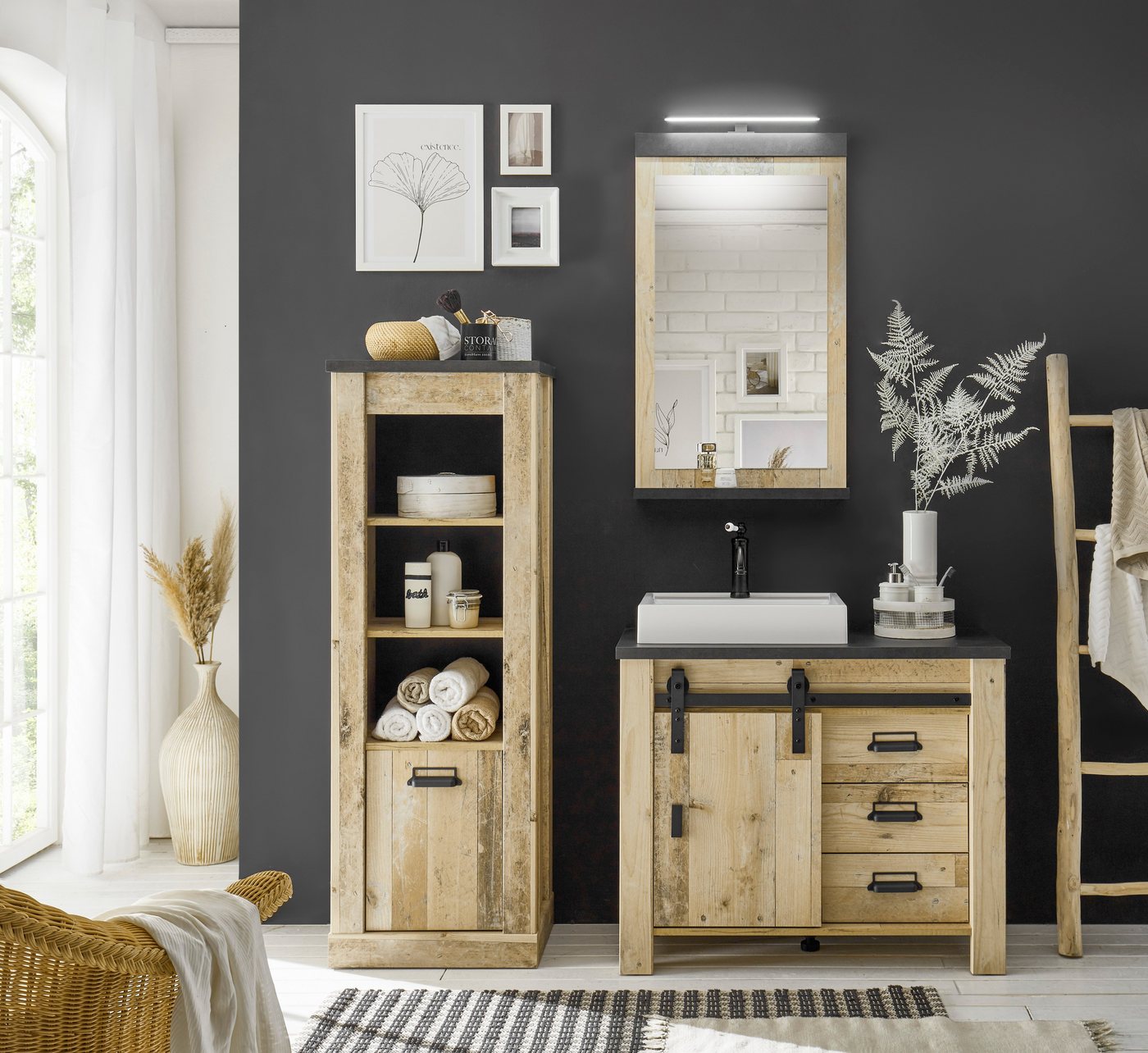 Home affaire Badmöbel-Set SHERWOOD, Bad im modernen Design, 3-teiliges Badezimmer, (3-St), in 2 Farben verfügbar, Scheunentorbeschlag & Apothekergriff aus Metall Bild 3