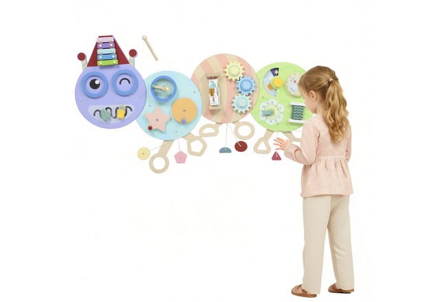 AIYAPLAY Lernspielzeug Busy Board Activity Board Lernaktivitätszentrum Geschenk ab 3 J. (Wandspielzeug, 1-St., Montessori Lernspielzeug), Raupen-Design, Mehrfarbig