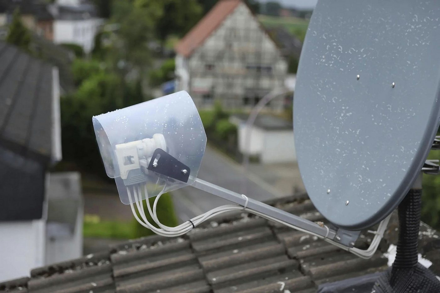 Westfalia Werkzeug Schutzhaube Regen- und UV-Schutz für LNBs von SAT-Anlagen Bild 3