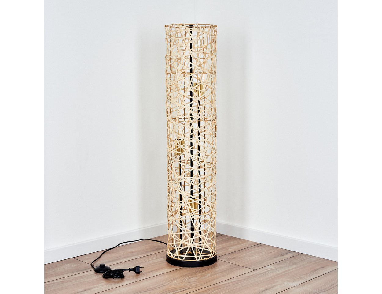 hofstein Stehlampe Stehlampe aus Metall/Bambus in Schwarz/Gold/Natur mit Lichteffekt, ohne Leuchtmittel, Leuchte im Skandinavischen/Boho-Design mit Fußschhalter, E27 Bild 5
