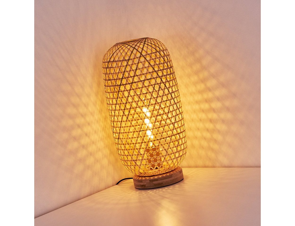 hofstein Tischleuchte »Bergeggi« 1-flammige Tischlampe aus Bambus in Natur, ohne Leuchtmittel, Lichteffekt u. An-/Ausschalter, E27 Bild 5
