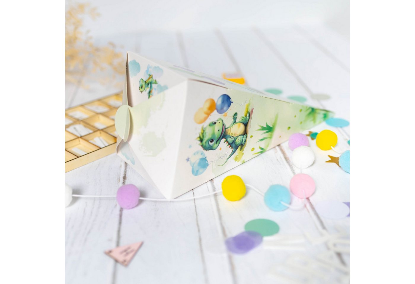 TOBJA Schultüte Kleine Geschwister Schultüte Dino - Zuckertüte Jungen oder Mädchen, Mini Schultüte im Dinosaurier Design Schulanfang Bild 5