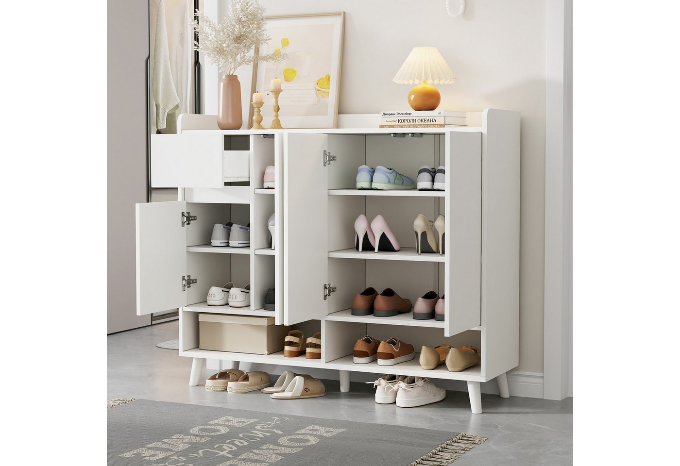 STILVORA Schuhschrank weiß Moderne Schuhkipper Sideboard für Esszimmer, Wohnzimmer, Küche (Kommode, Schuhschrank, Anrichte, 1-St., 4Türen und 1 Schubladen) mit einem verstellbaren Regal