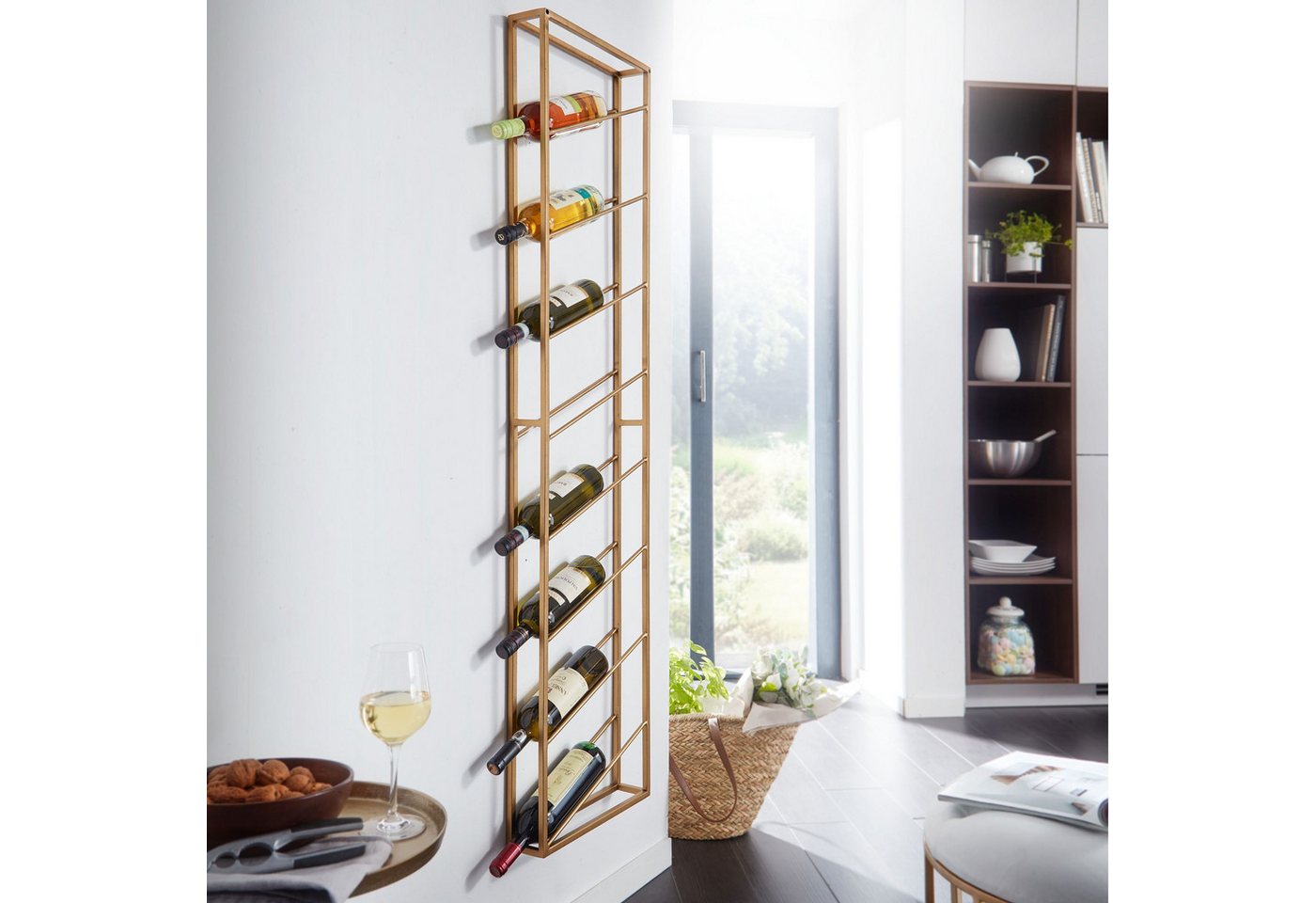 FINEBUY Weinregal FB41453 Flaschenregal Wand 36x150x8 cm Metall Regal Wein Groß, Regal Wandmontage Schmal, Wandregal Wein Metall, Flaschenregal für die Wand, 36x150x8 cm Gold Bild 2