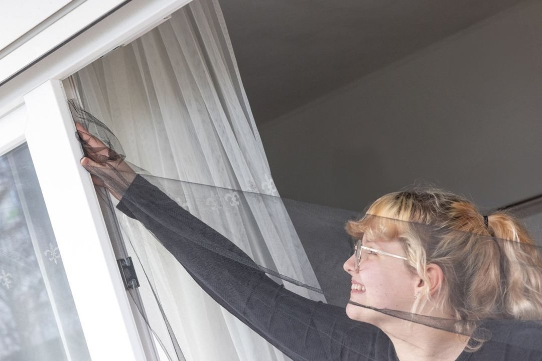 laro Fliegengitter-Gewebe Fenster Fliegengitter schwarz/weiß 4/8/20/40 Insekten/Pollenschutz, (4-St)