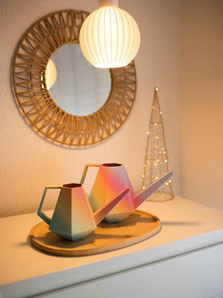 Shapes - Decorations Gießkanne Limitierte Osteredition, Watering Can by Gazzaladra Design (Einzelmodell, 1 Kanne), Einzigartiger Farbverlauf, jede Kanne ist einzigartig Bild 3