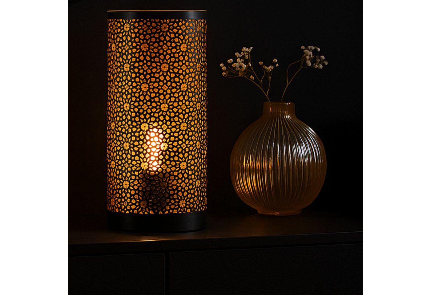 Marrakesch Orient & Mediterran Interior Nachttischlampe Orientalische Tischlampe Naziha Lampe aus Metall in Schwarz-Gold 30 cm, Handarbeit Bild 2