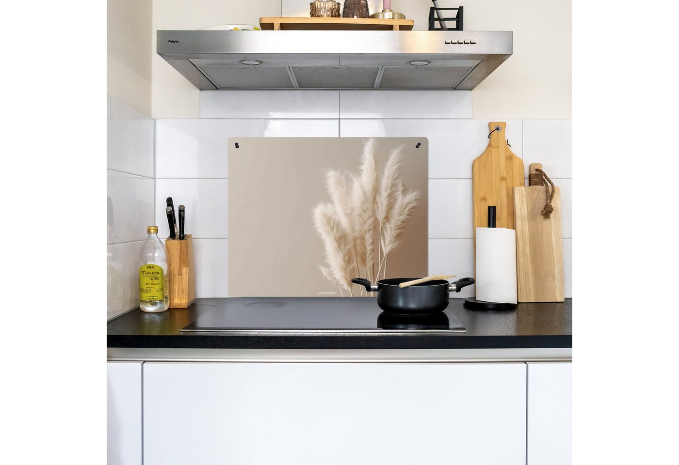 KitchenYeah Küchenrückwand Pampasfedern - Beige - Pampasgras - Trockenblumen, (1-tlg), Herdabdeckplatten Ceranfeld, Induktionsschutz, Spritzschutz, 65x55 cm Bild 4