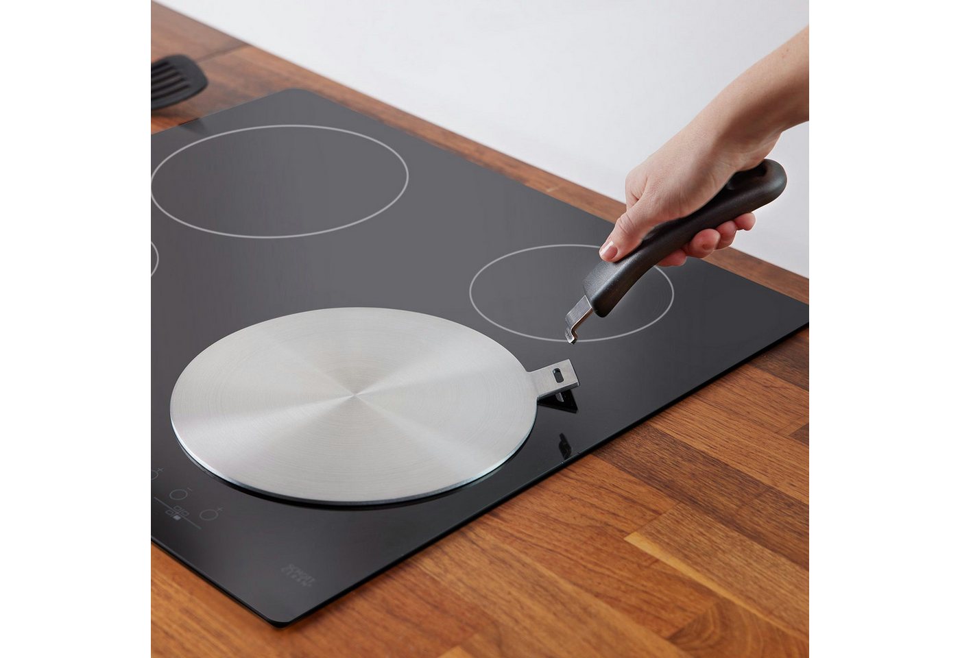 WESTMARK Kochfeld-Adapter Induktionsadapterplatte, Ø 28 cm, Zubehör für nicht-magnetische Töpfe und Pfannen, abnehmbarer, wärmeisolierter Griff Bild 2