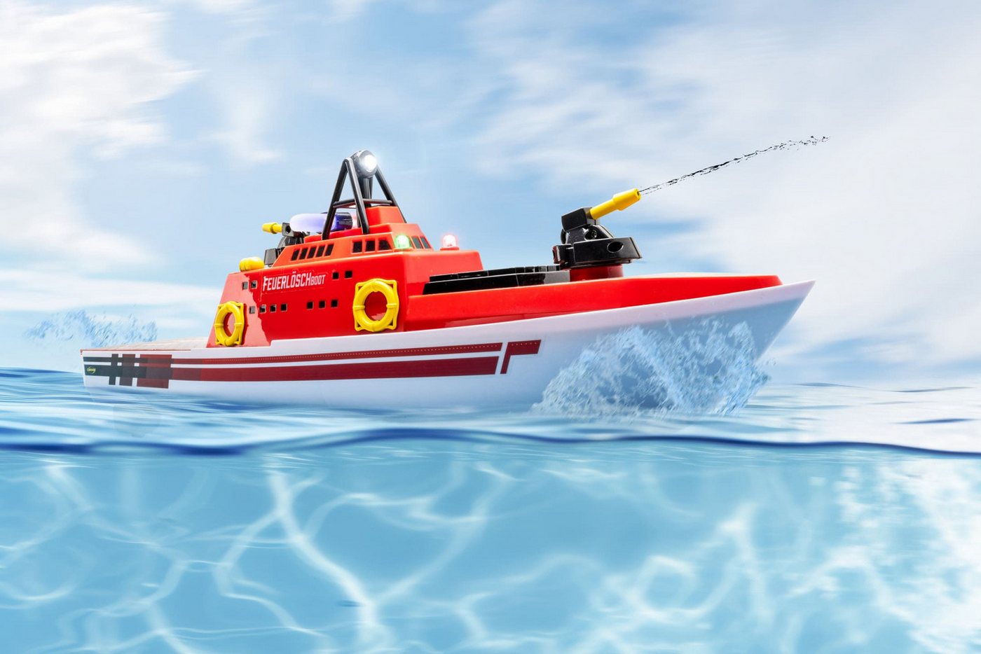 CARSON Carson RC Feuerlöschboot 2,4Ghz 100% RTR RC-Ladegerät Bild 3