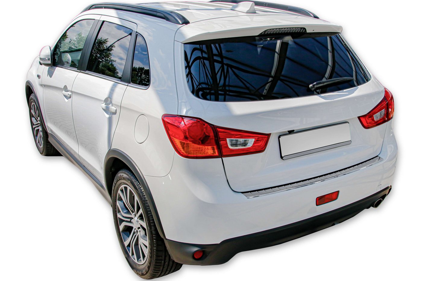 RECAMBO Ladekantenschutz für MITSUBISHI ASX, 2010-2019 Stoßstangenschutz, V2A rostfrei, Exklusive Optik, praktischer Schutz & perfekte Passform Bild 3