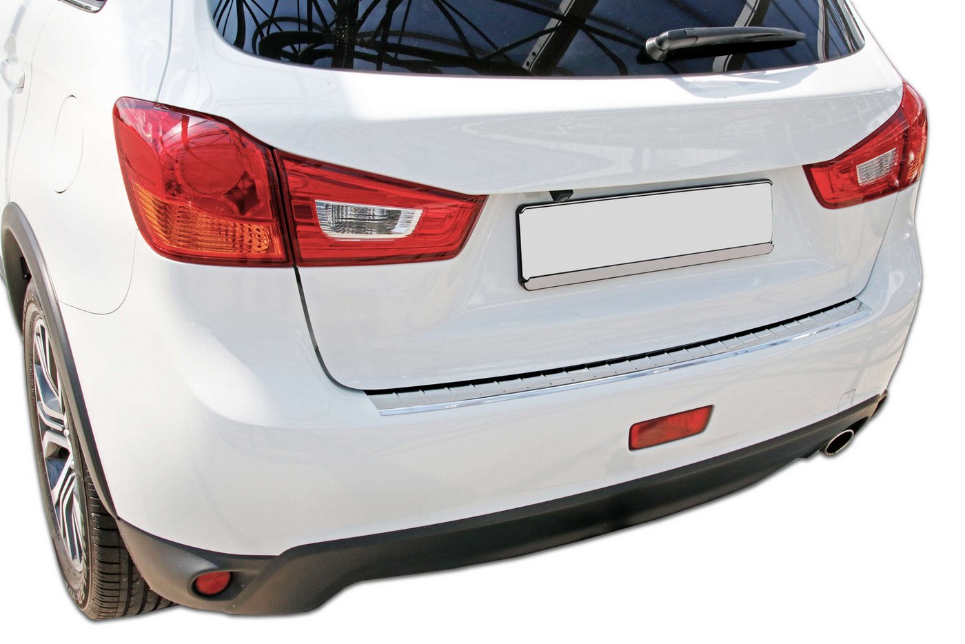 RECAMBO Ladekantenschutz für MITSUBISHI ASX, 2010-2019 Stoßstangenschutz, V2A rostfrei, Exklusive Optik, praktischer Schutz & perfekte Passform Bild 4