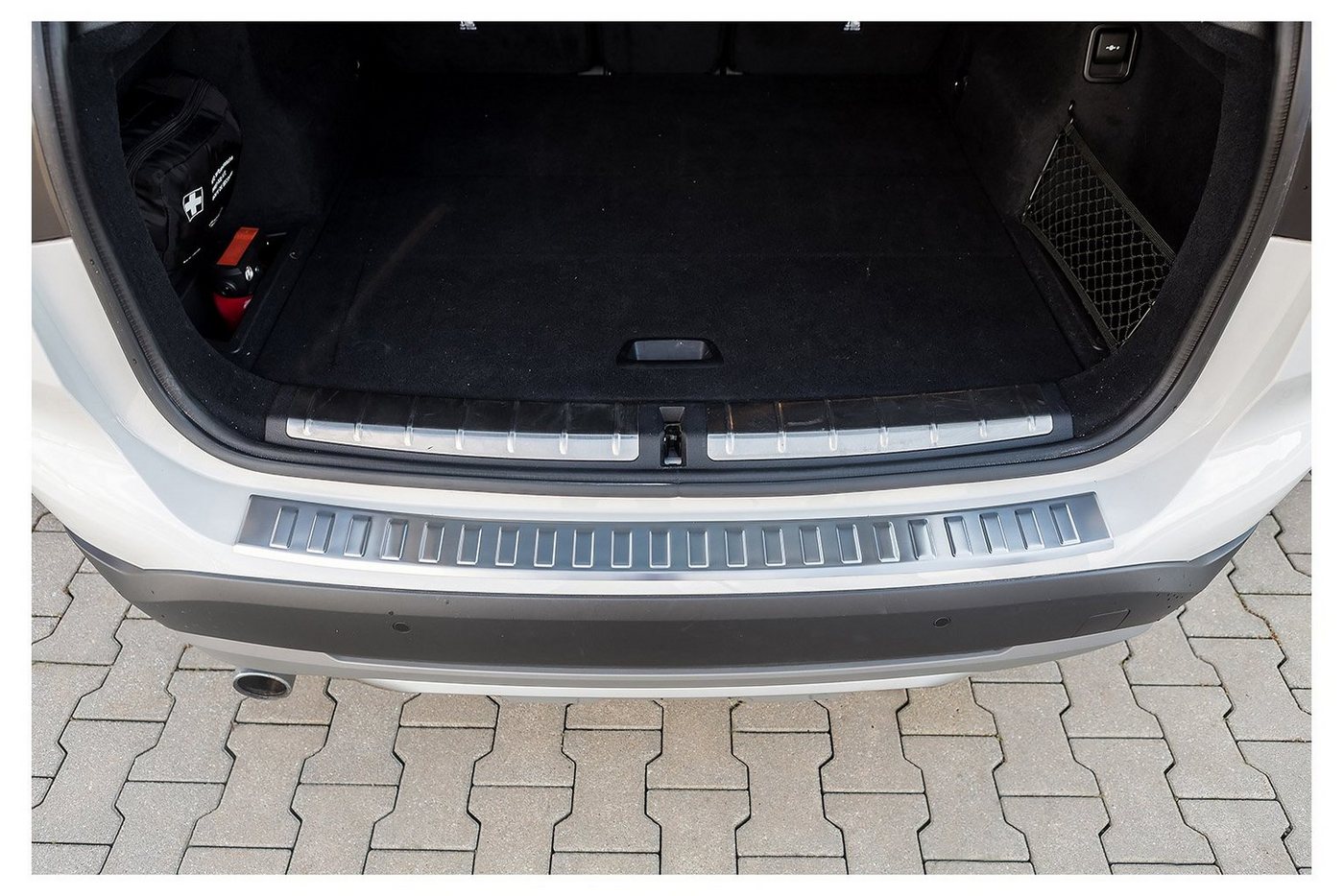 tuning-art Ladekantenschutz L196 Edelstahl passgenau für BMW X1 F48 2015-2022 Bild 3