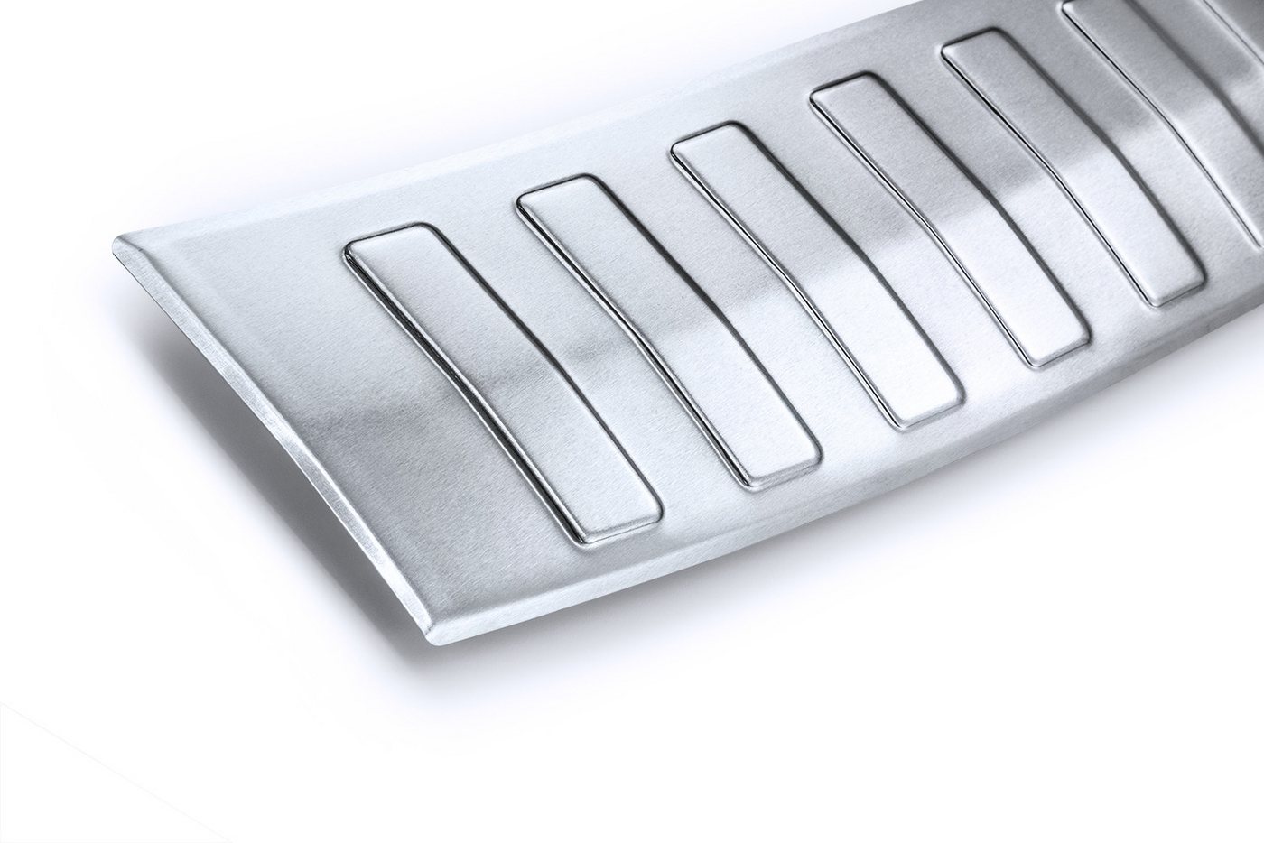 teileplus24 Ladekantenschutz AL163 Aluminium kompatibel mit Ford Kuga 3 ST-Line ab 2020-