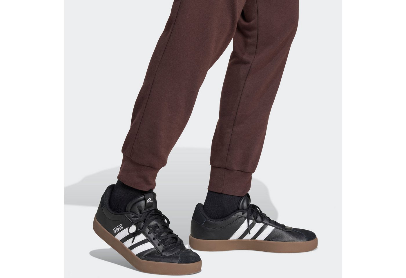 adidas Sportswear Sporthose ESSENTIALS FLEECE REGULAR TAPERED Jogginghose Cargo aus weichem Fleece-Material Bild 5