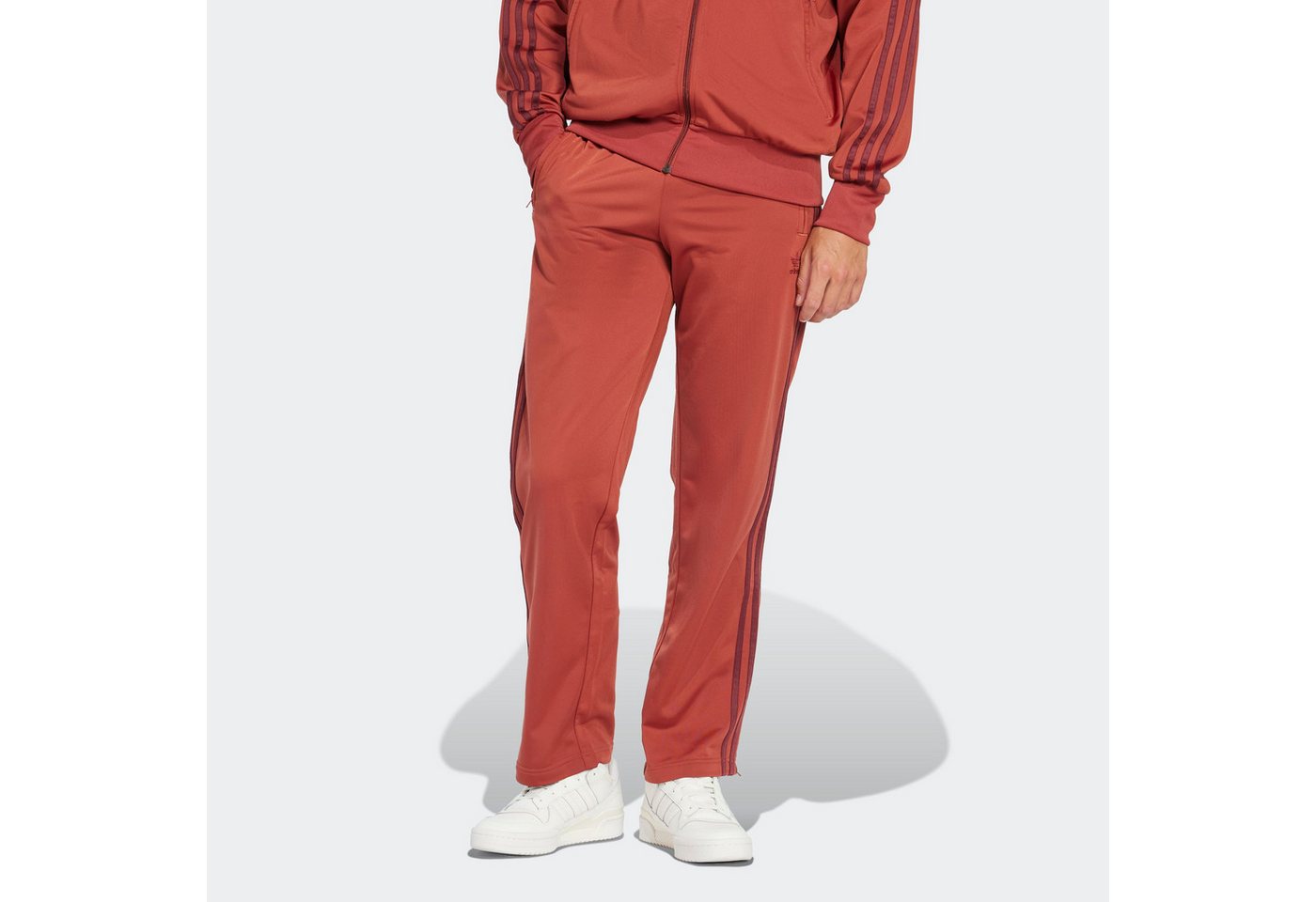 adidas Originals Sporthose FIREBIRD TP (1-tlg) Trackpant-Design, mit Reißverschlusstaschen, aus Polyester Bild 4