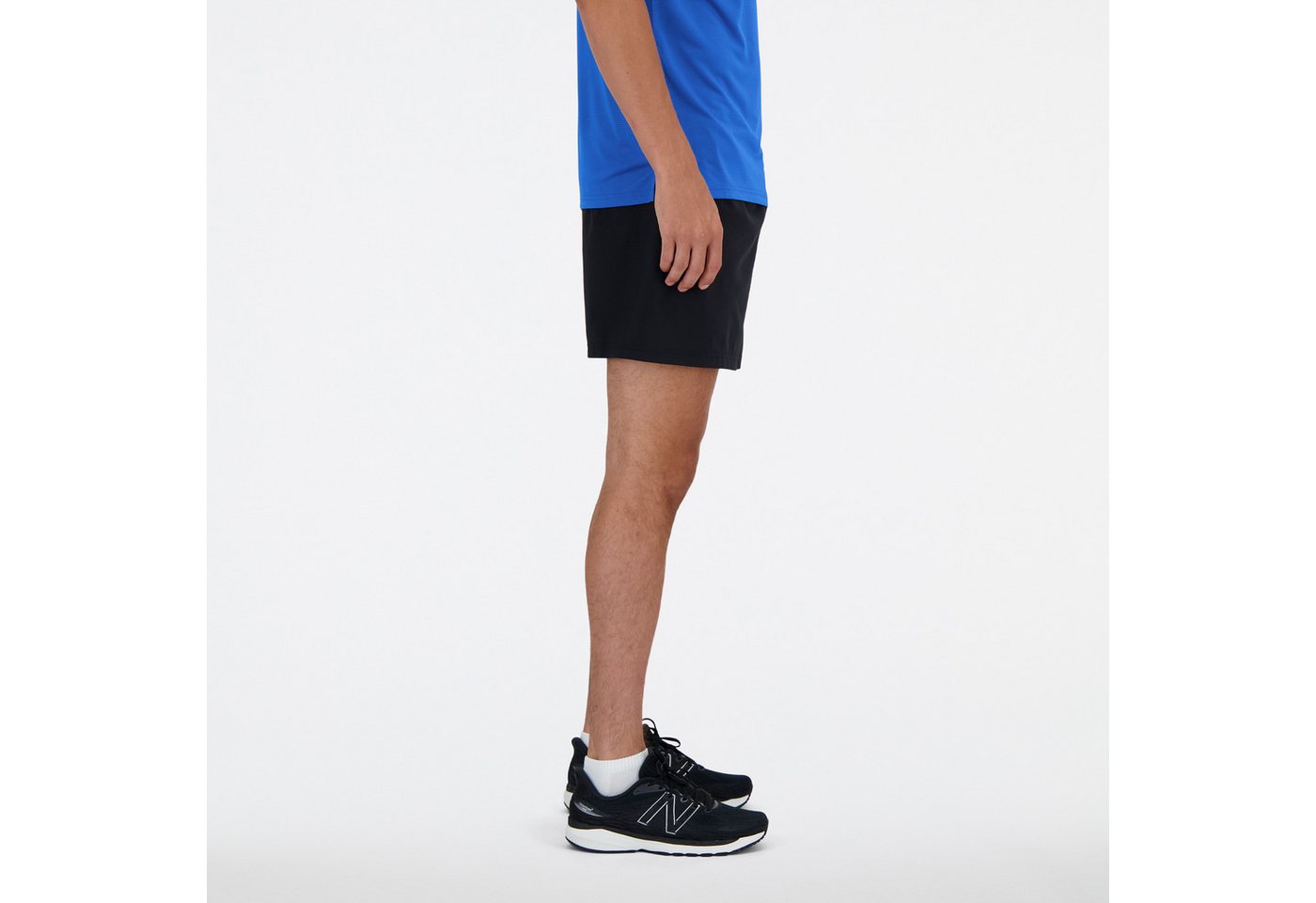 New Balance Laufshorts SPORT ESSENTIAL SHORT 5 für Laufen und Fitness, in sportlichem Stil, feuchtigkeitsabweisend Bild 2