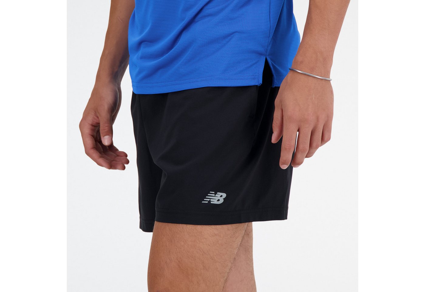 New Balance Laufshorts SPORT ESSENTIAL SHORT 5 für Laufen und Fitness, in sportlichem Stil, feuchtigkeitsabweisend Bild 5