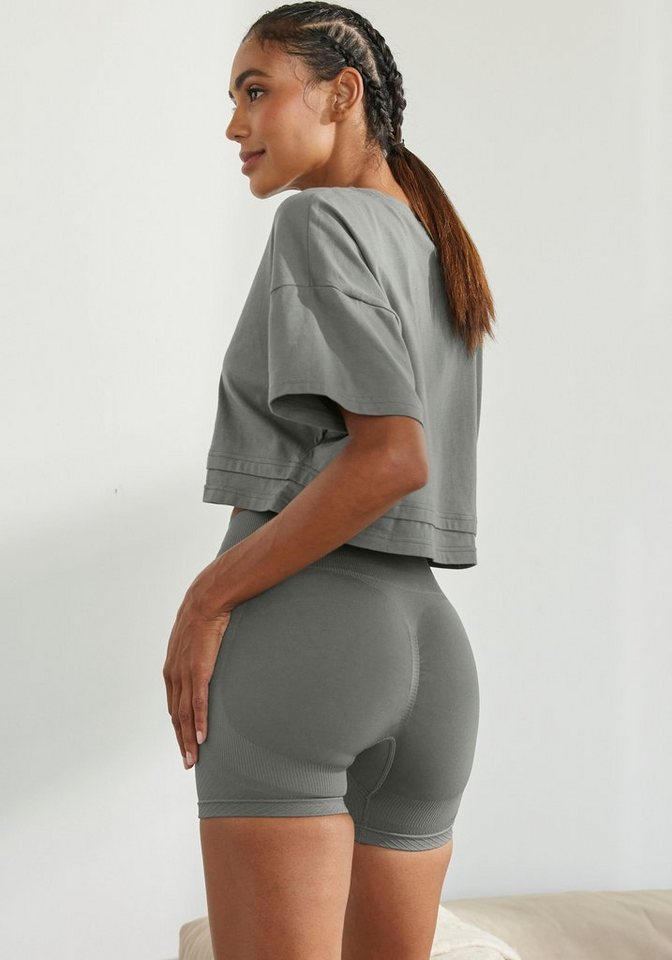 LASCANA Funktionsshorts Po Push Up Seamless-Shorts mit Rippstruktur und Shaping-Effekt, Sportshorts Bild 5