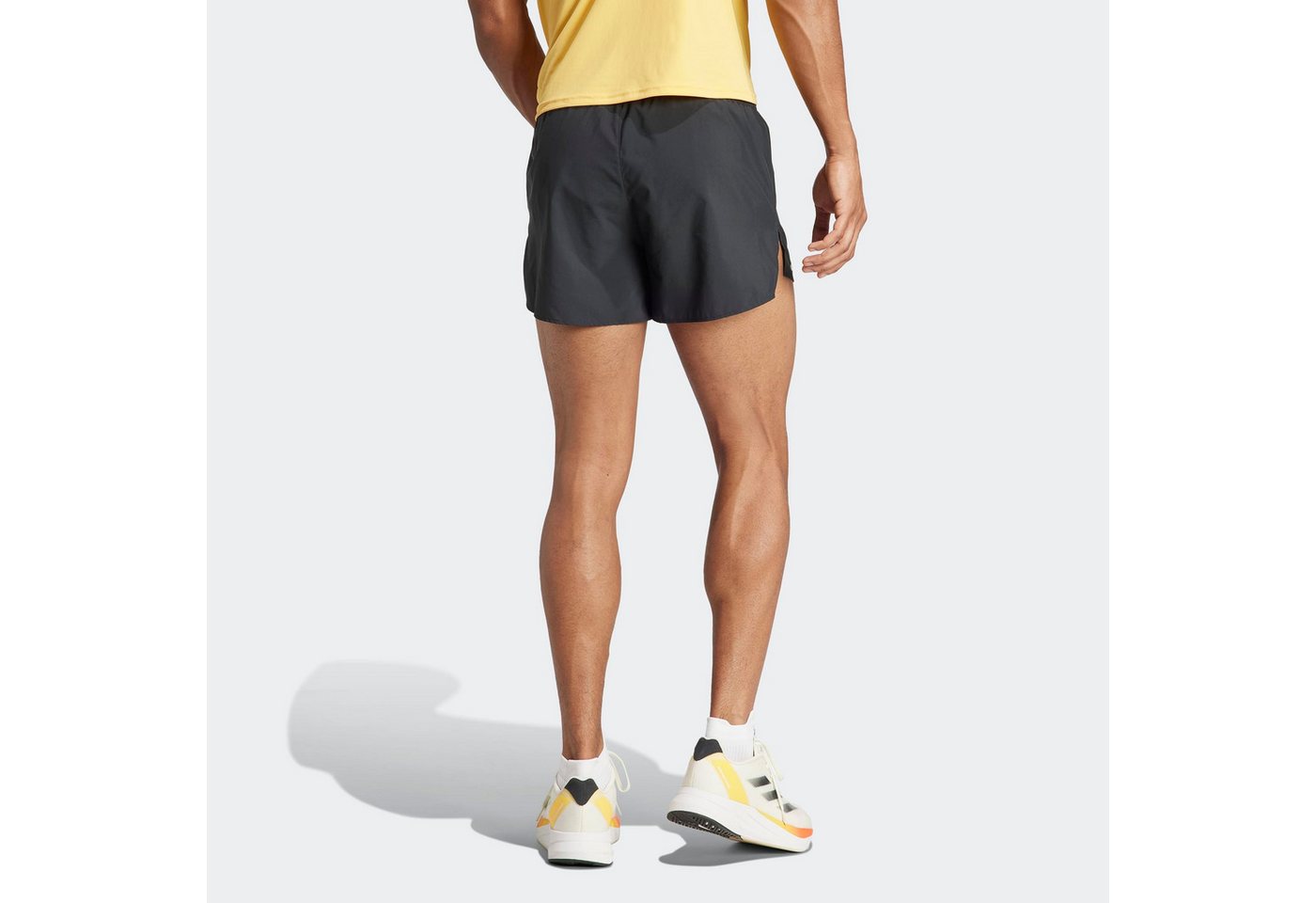 adidas Performance Laufshorts ADIZERO E SHORT (1-tlg) Die Laufshorts ist mit einem integrierten Innenslip ausgestattet.