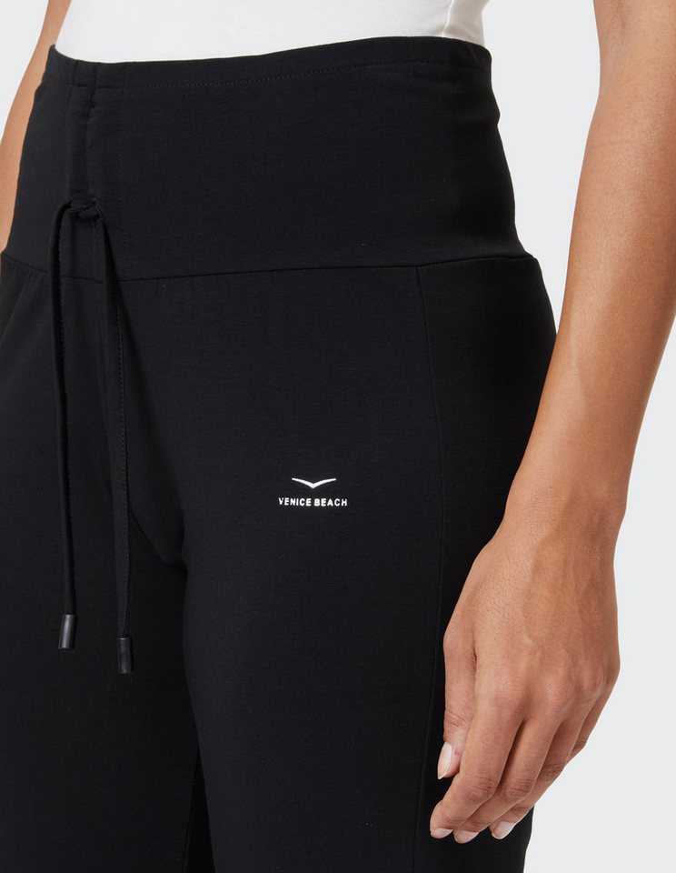 Venice Beach Yogahose UMA schwarze Grundfarbe, aus Baumwolle, Modal und Elasthan Bild 2