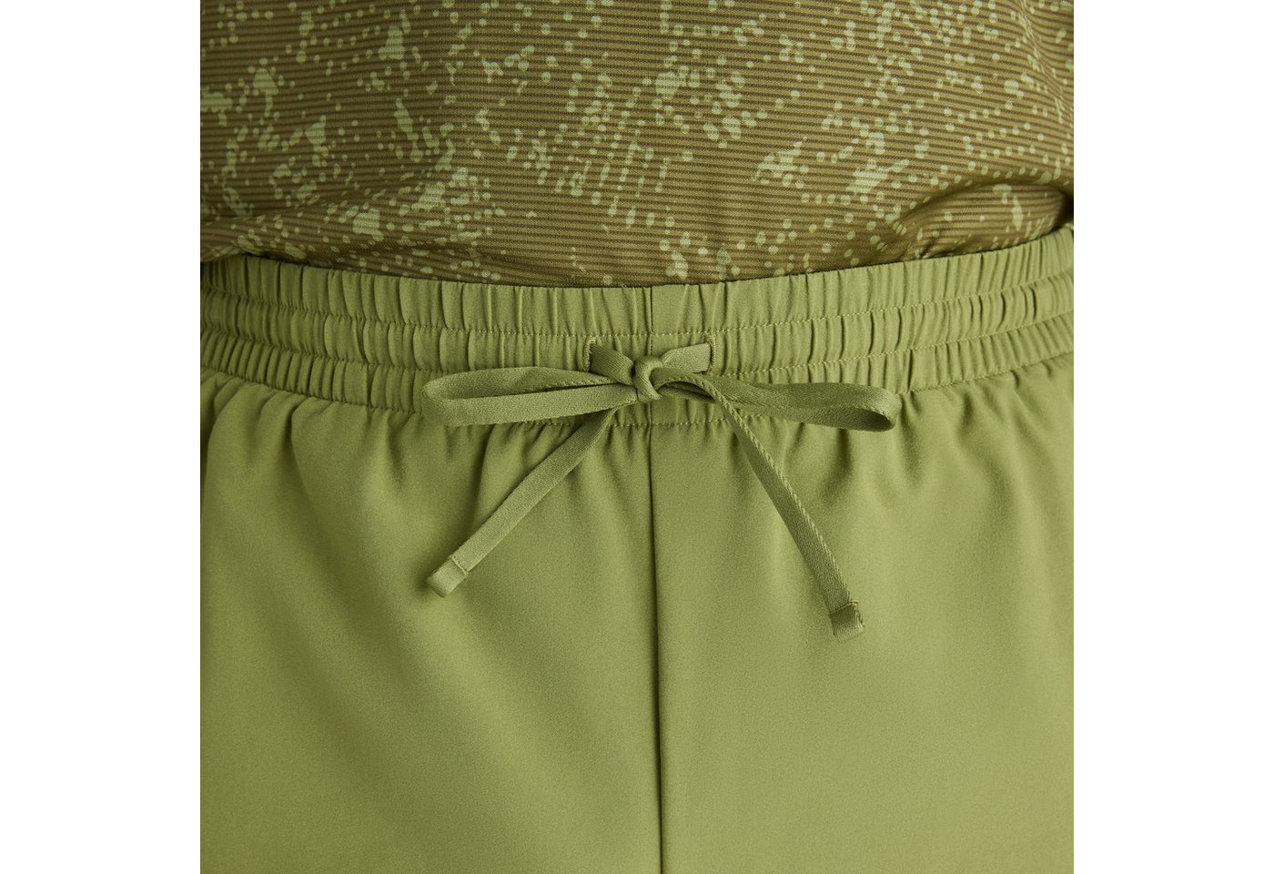 New Balance Laufshorts SPORT ESSENTIAL SHORT 7 mit atmungsaktivem Innenslip